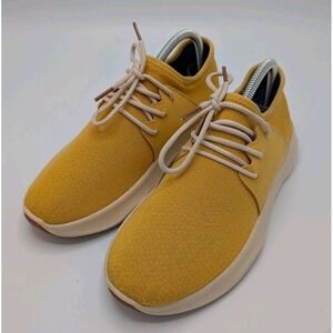 VESSI Everyday Classic Yellow Gold Sneakers - Women's Size 8